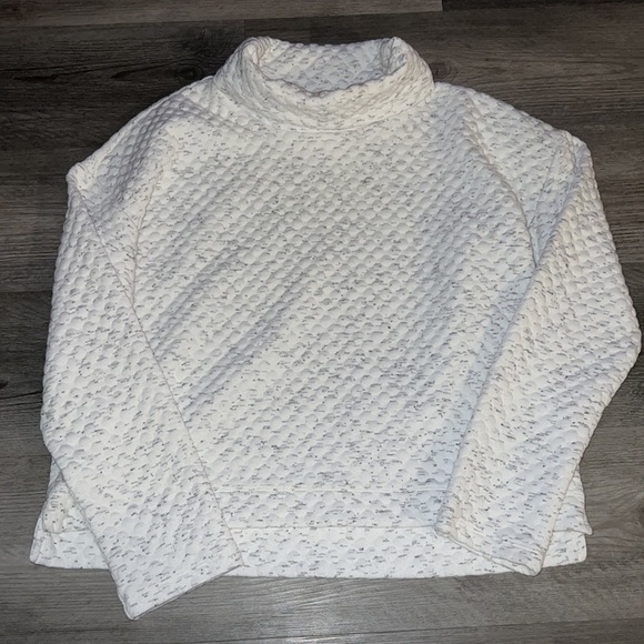 APANA WHITE TURTLENECK SWEATER - Picture 2 of 6